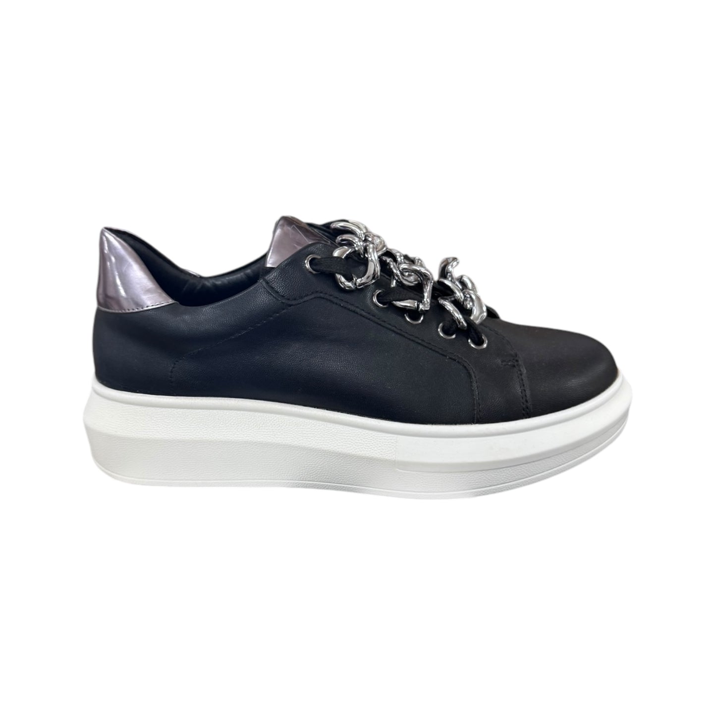 Sneaker kharisma
