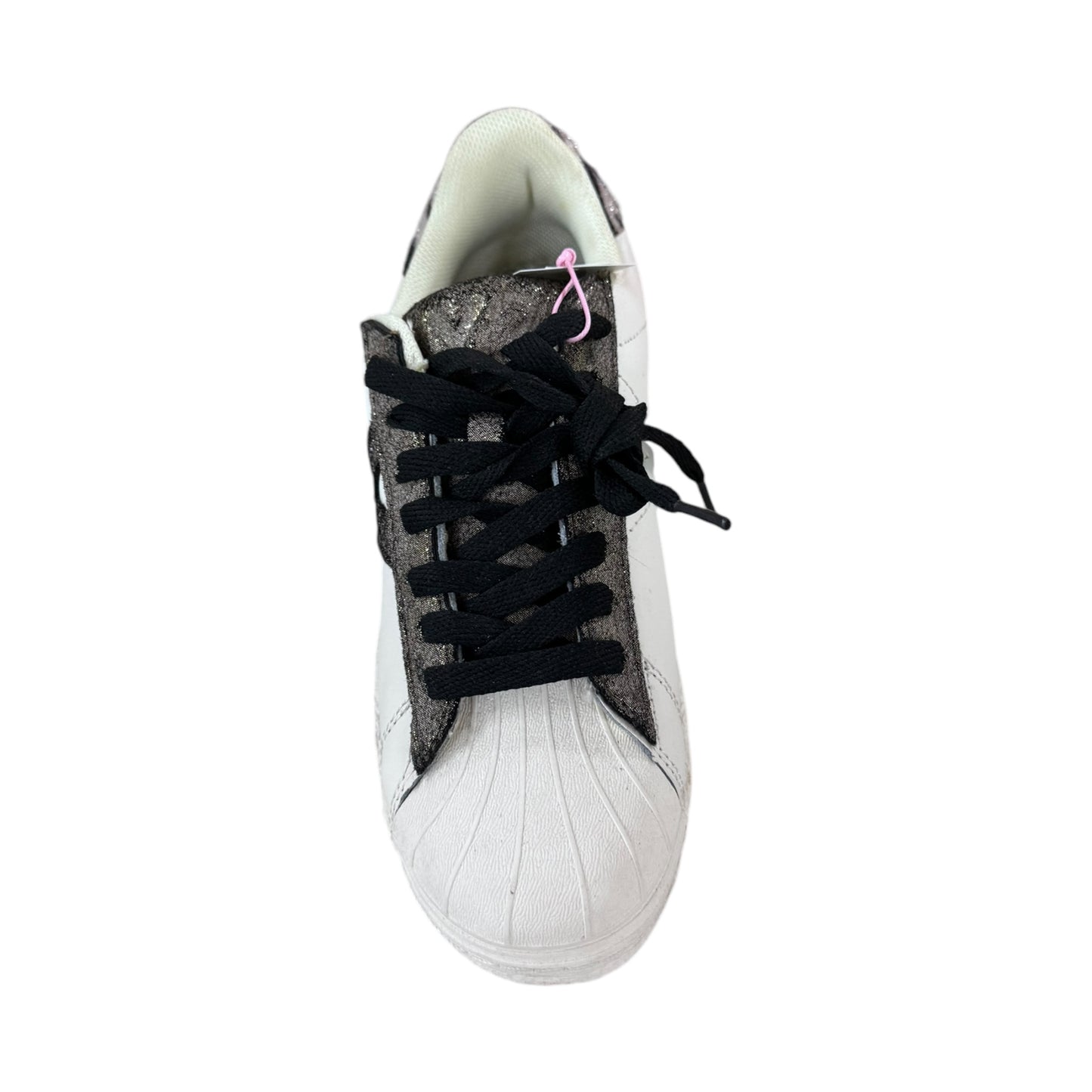 Sneaker YNot